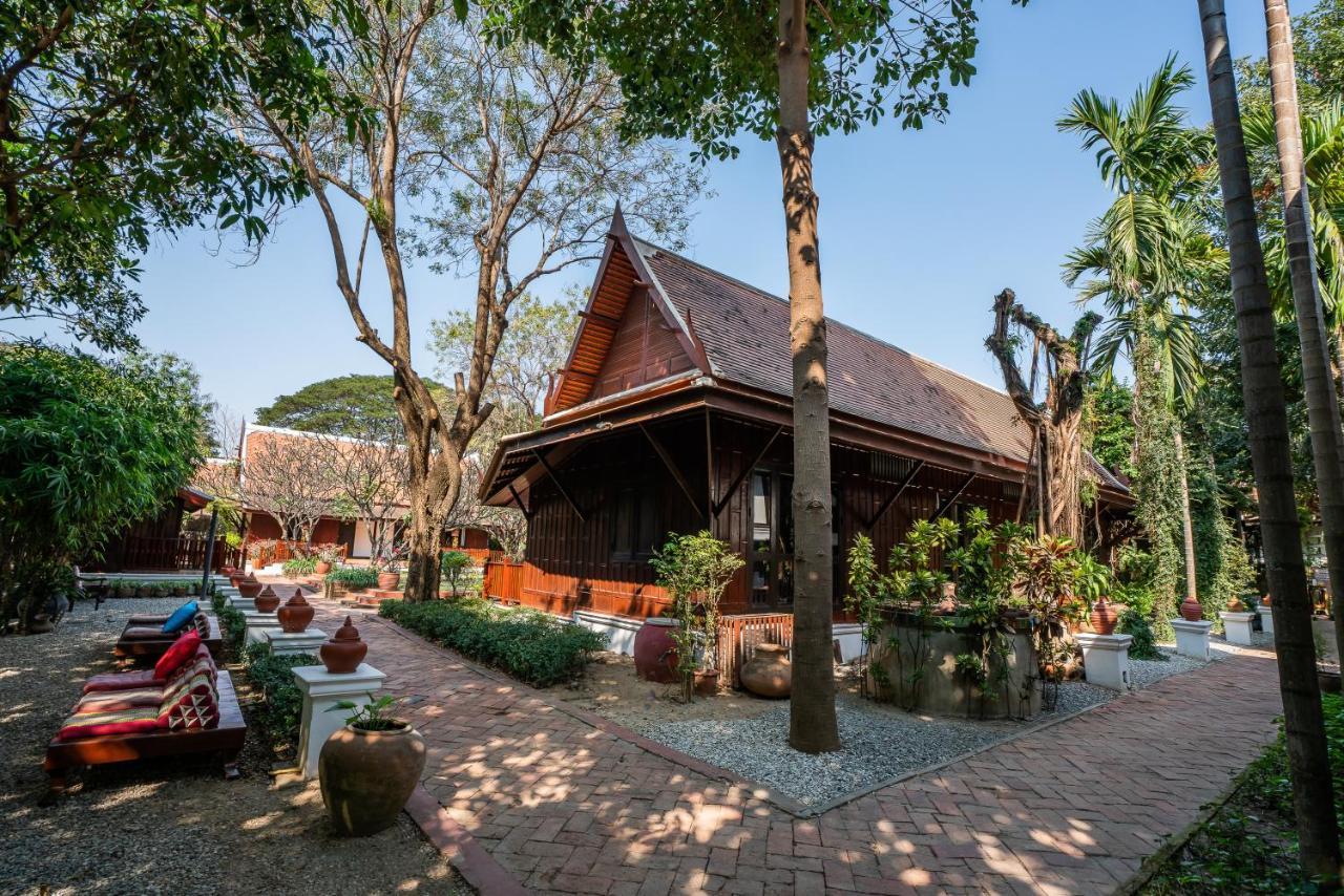 Legendha Sukhothai Hotel Exterior photo